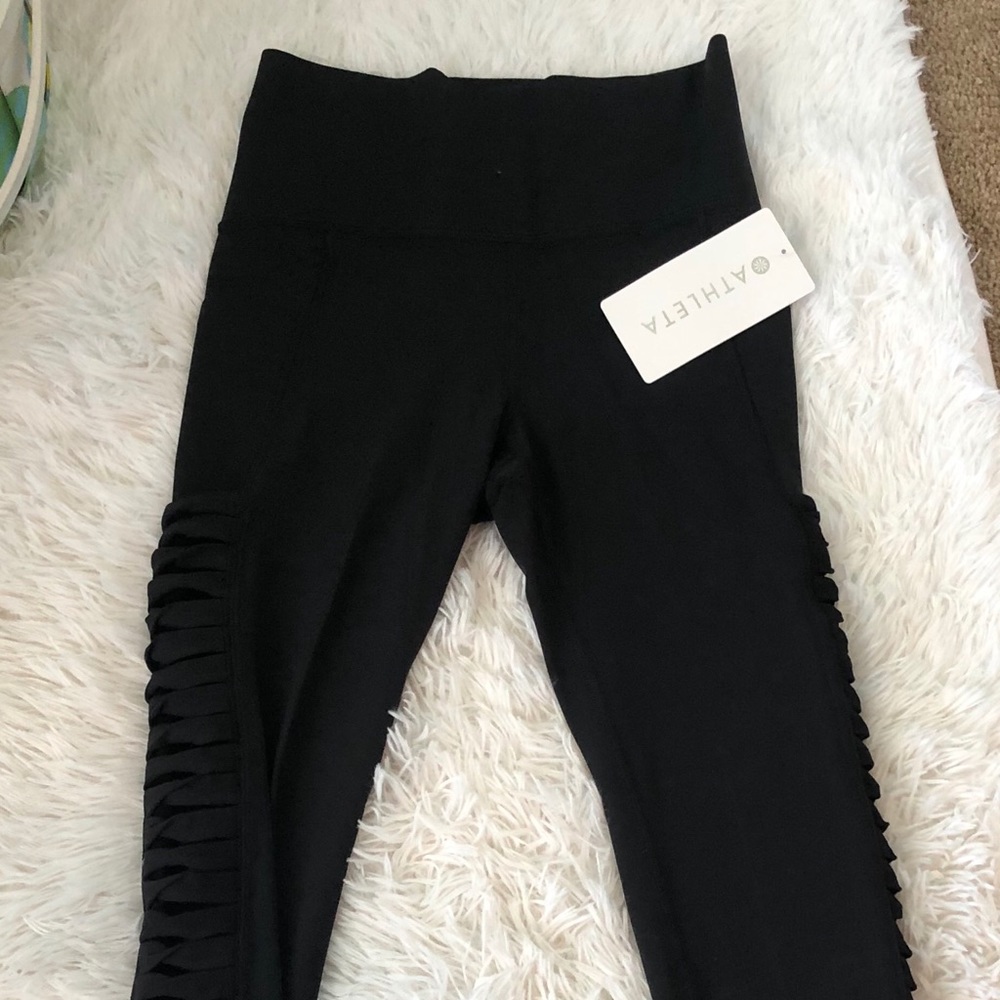 Athleta Salutation 7/8 high wasted leggings